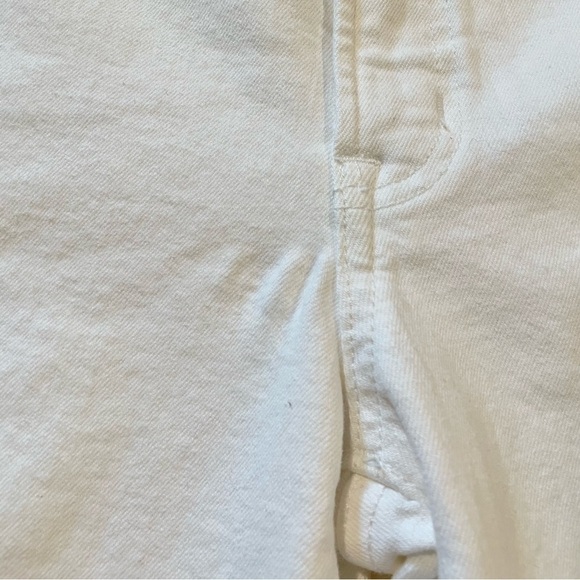 Madewell The Perfect Vintage Straight Jean in Tile White: Ripped Knee Edition 26 - Picture 13 of 13